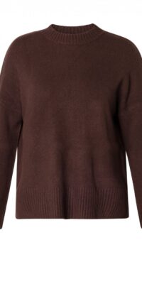 Yesta Romaisa A004088