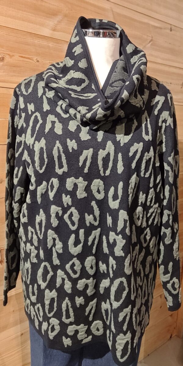 pull zw/olijf